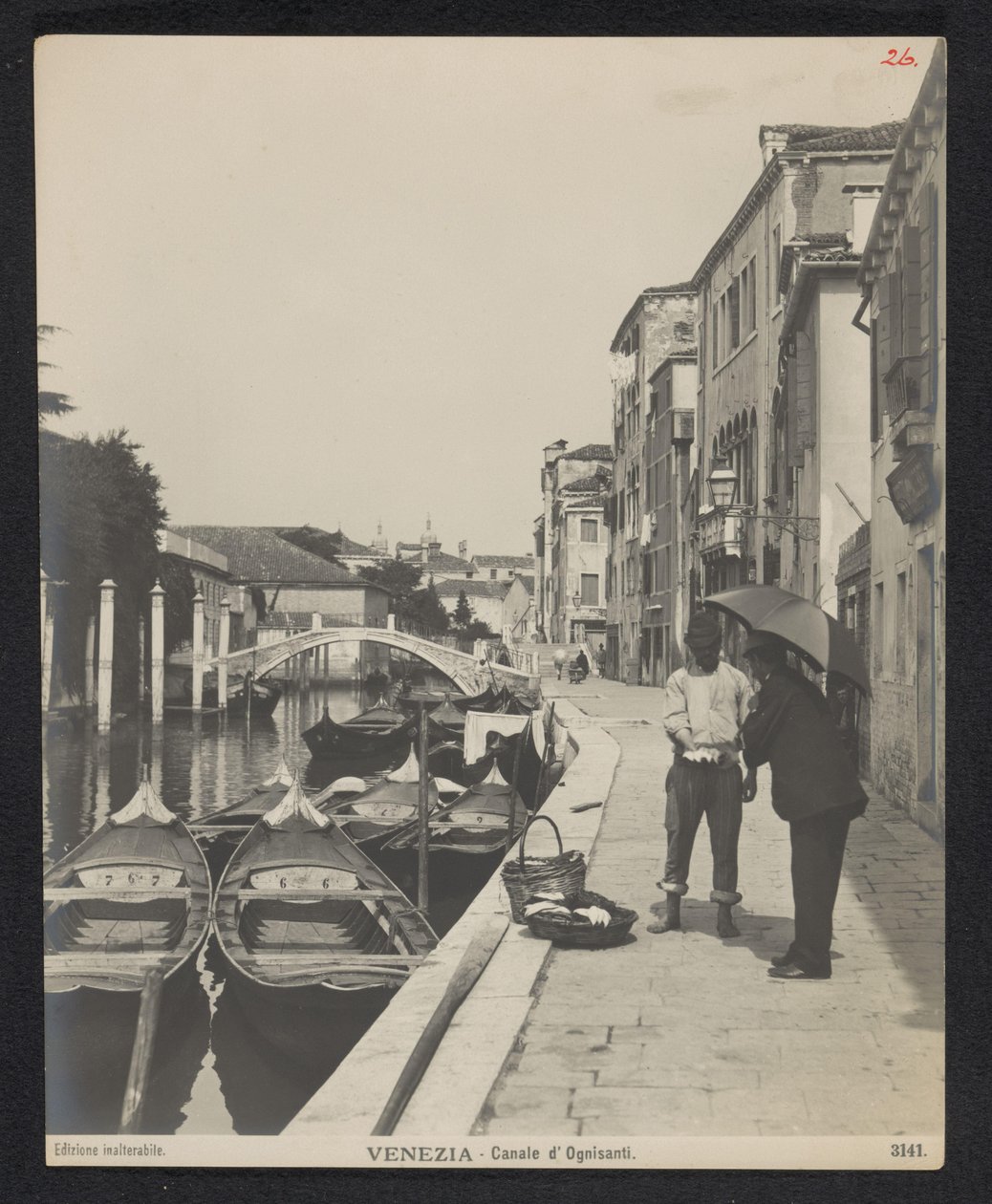 Gondoles sur le Canale di Ognissanti à Venise - Neue Photographische Gesellschaft