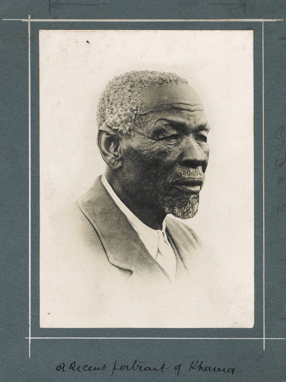 Portrait récent de Khama, 1921 (tirage argentique) - Neville Jones