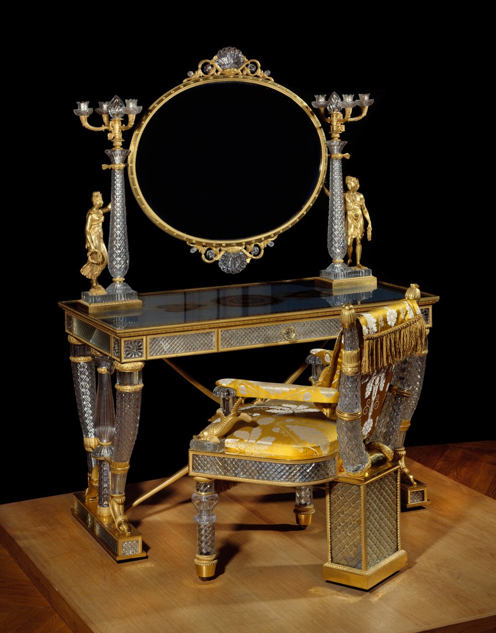 Table et chaise de toilette de la duchesse de Berry (Marie Caroline Ferdinande Louise de Bourbon, princesse des Deux-Siciles) - Nicolas Henri Jacob