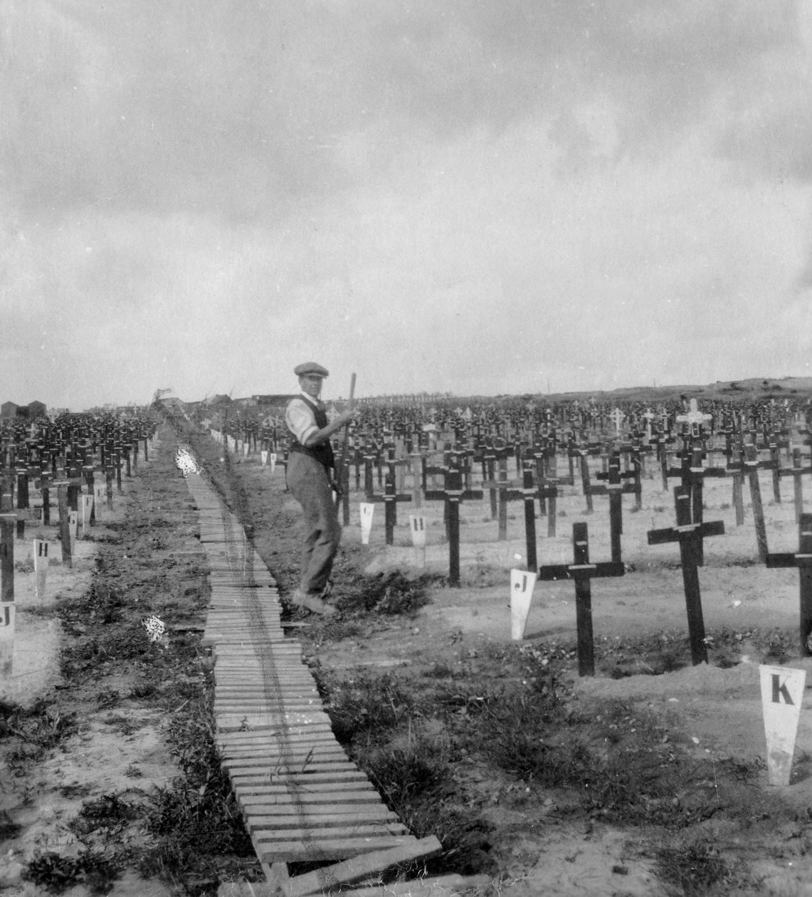 Cimetière du cratère de Hooge, près d