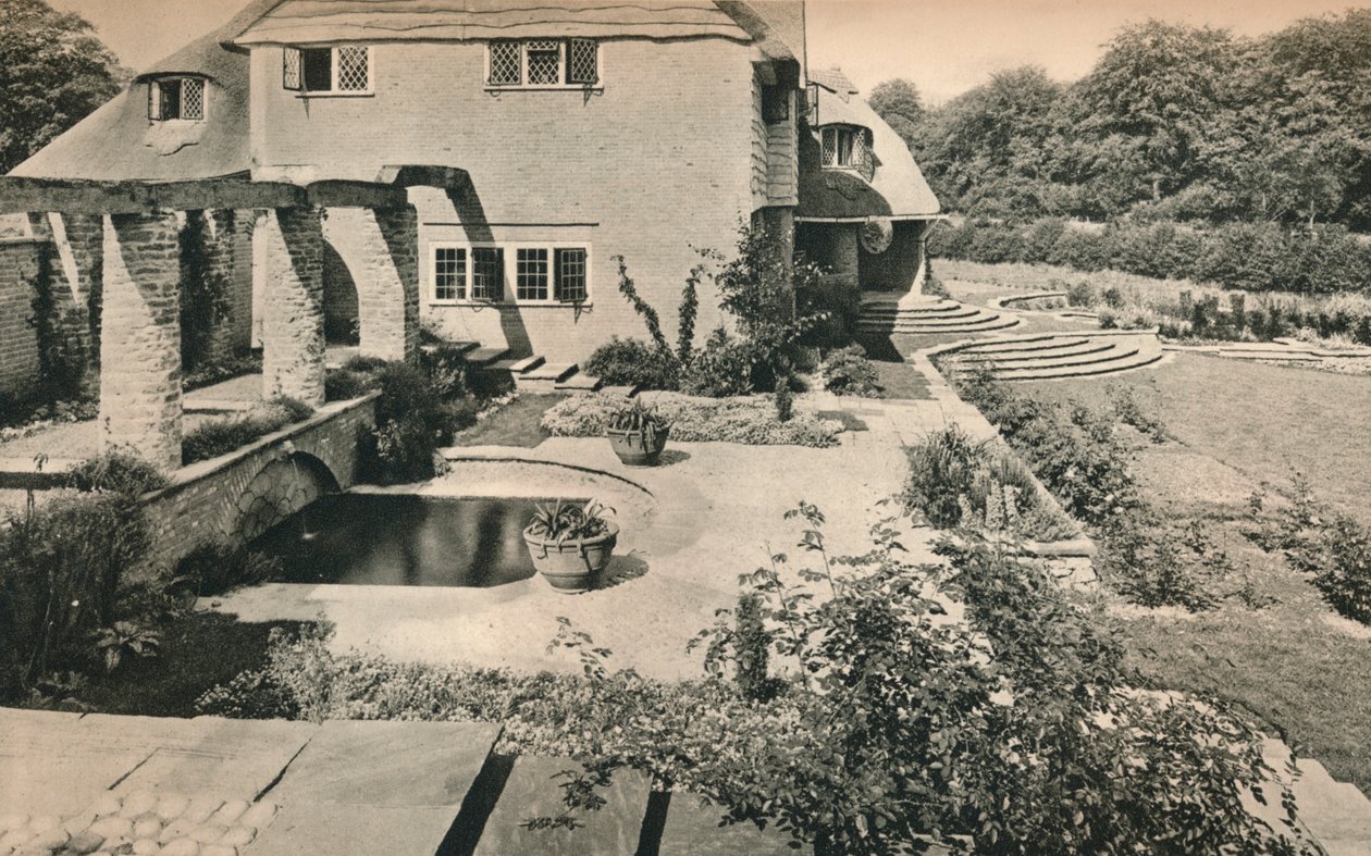 Jardin de Wood House Copse, Holmbury St. Mary. Regardant vers l