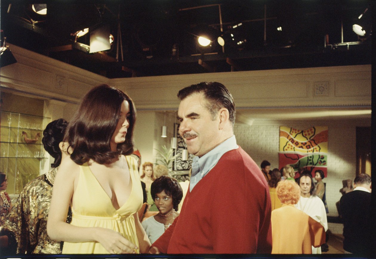 Russ Meyer et le casting sur le tournage de 