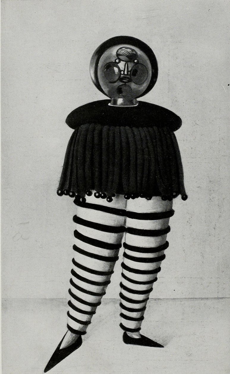 De la scène au Bauhaus Die Bühne im Bauhaus, 1925 - Oskar Schlemmer