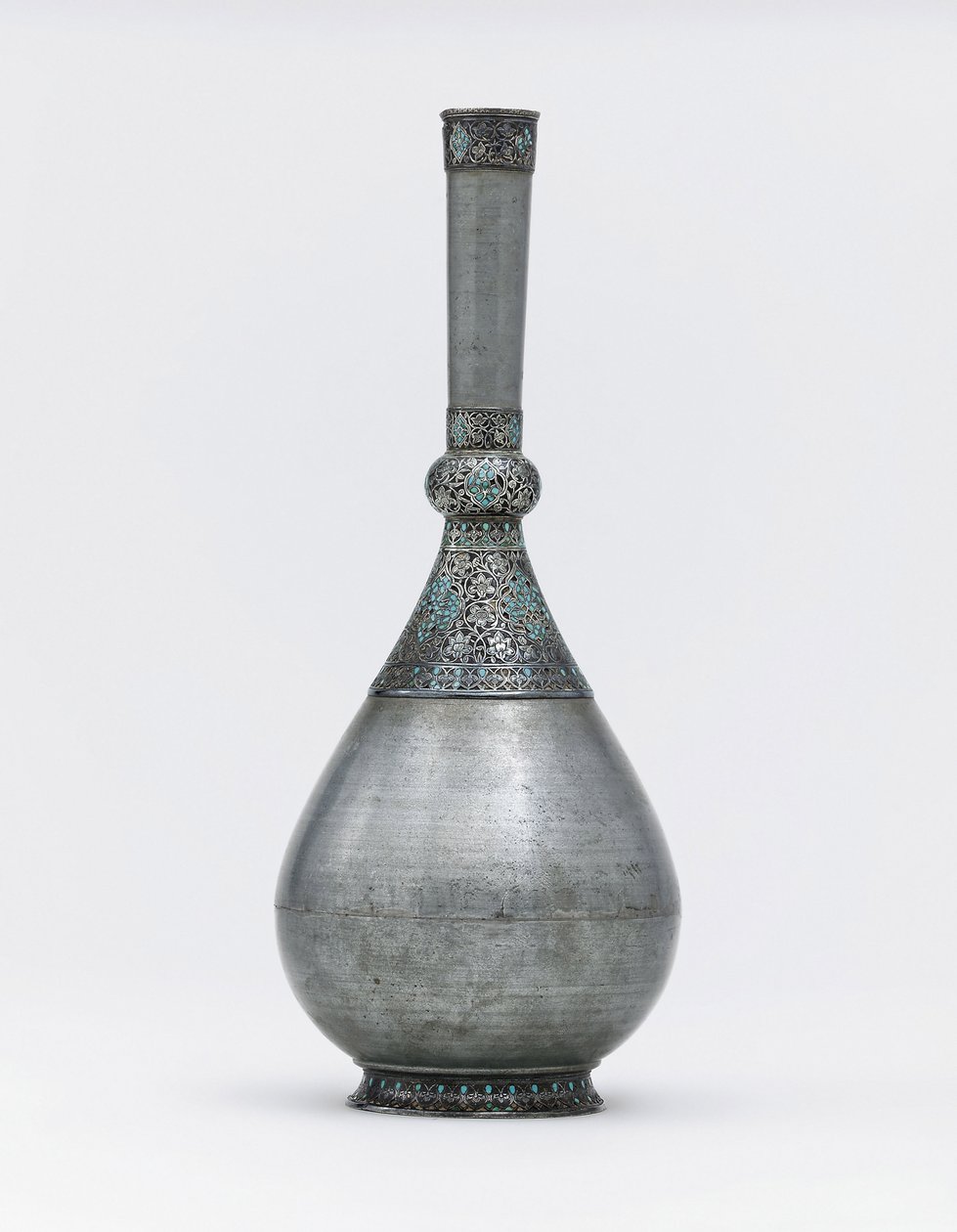 Bouteille en zinc montée en argent incrustée de turquoise ottomane - Ottoman School