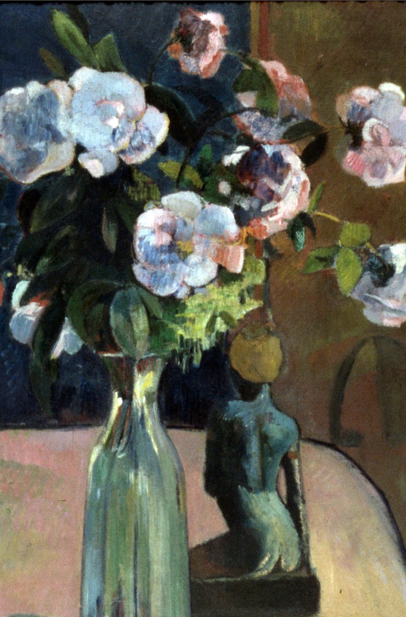 French: Nature morte à la statuette, ou Roses et statuette Roses and Statuette - Paul Gauguin