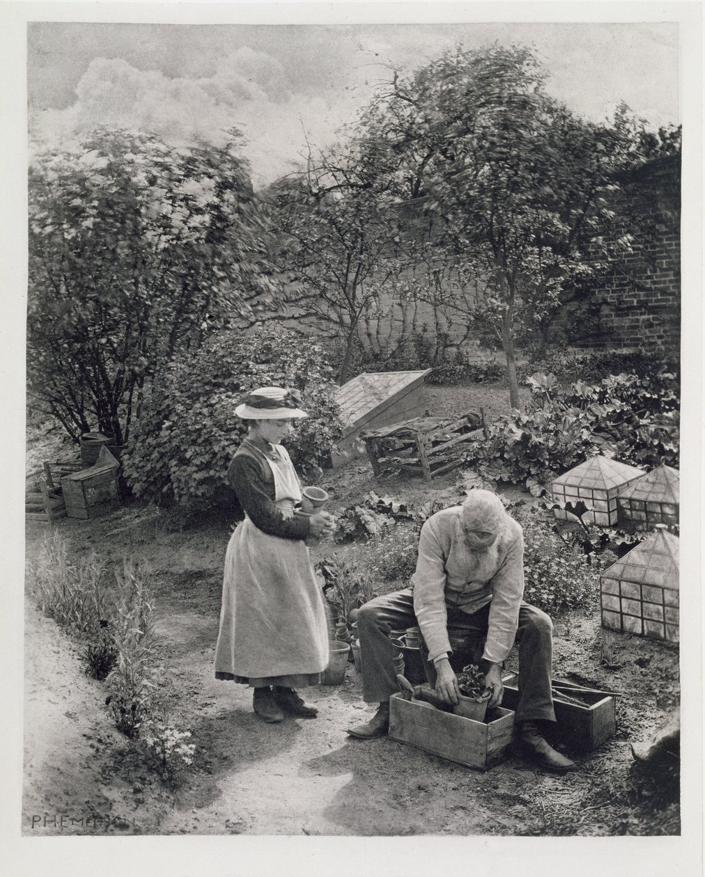 Un vieil homme et sa fille jardinant - Peter Henry Emerson