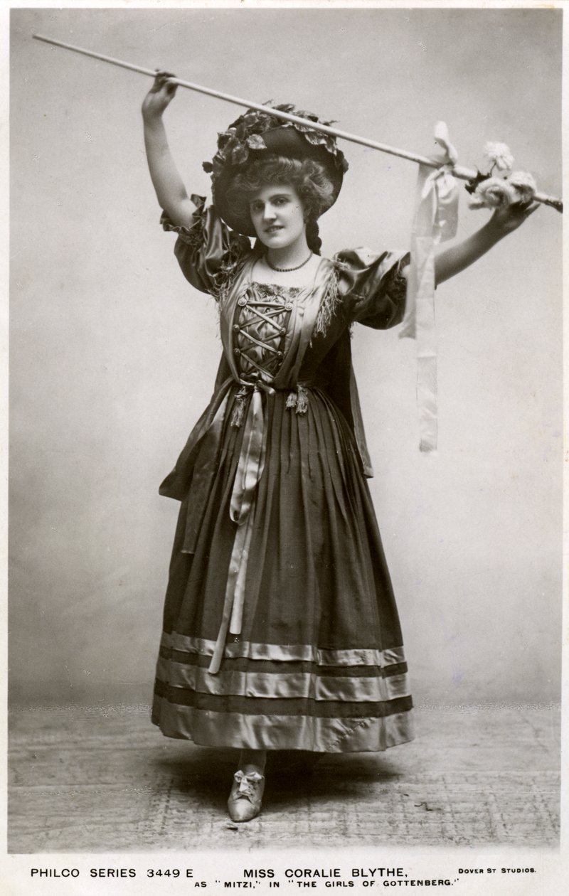 Miss Coralie Blythe en Mitzi, vers 1908 - Philco Publishing Company