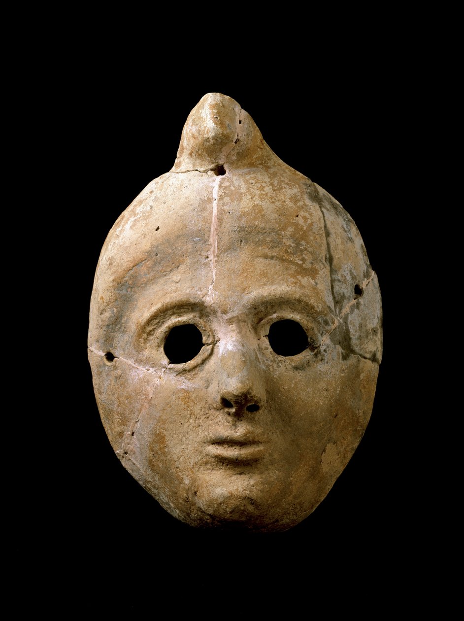 Masque en terre cuite de femme. De Puerta de la Tierra. 4e - 3e siècle av. J.-C. Cadix, Museo de Cadiz, Espagne - Phoenician
