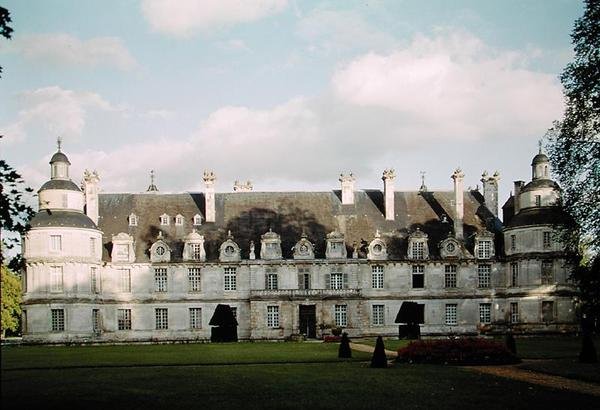 Vue de la façade du jardin, commencée en 1559 - Pierre Le Muet