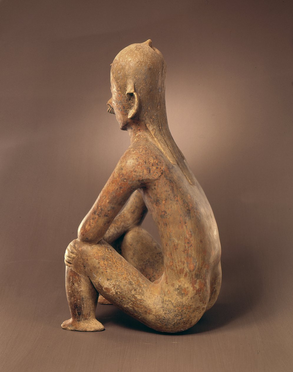 Vue postérieure de la figure assise, culture Chinesco - Pre Columbian Pre Columbian