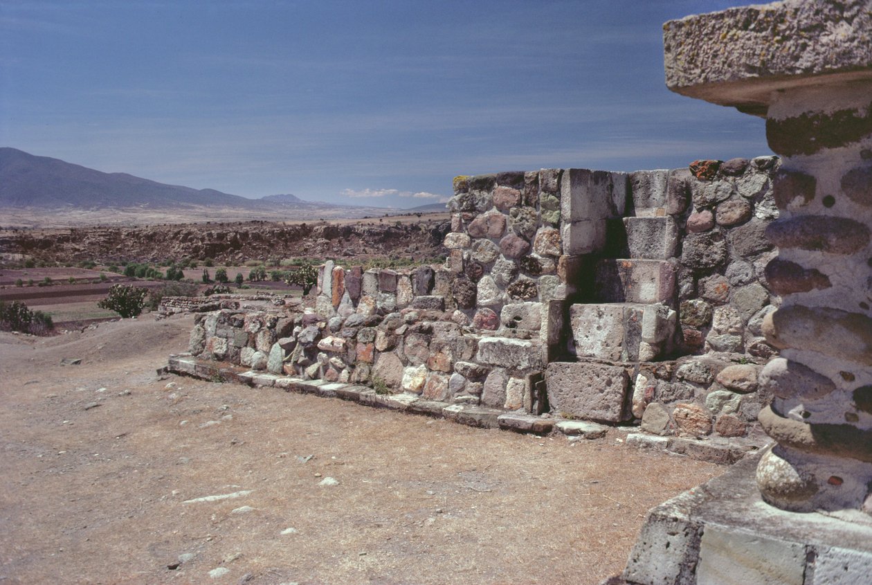 Un escalier intégré dans un mur, période post-classique tardive - Pre Columbian