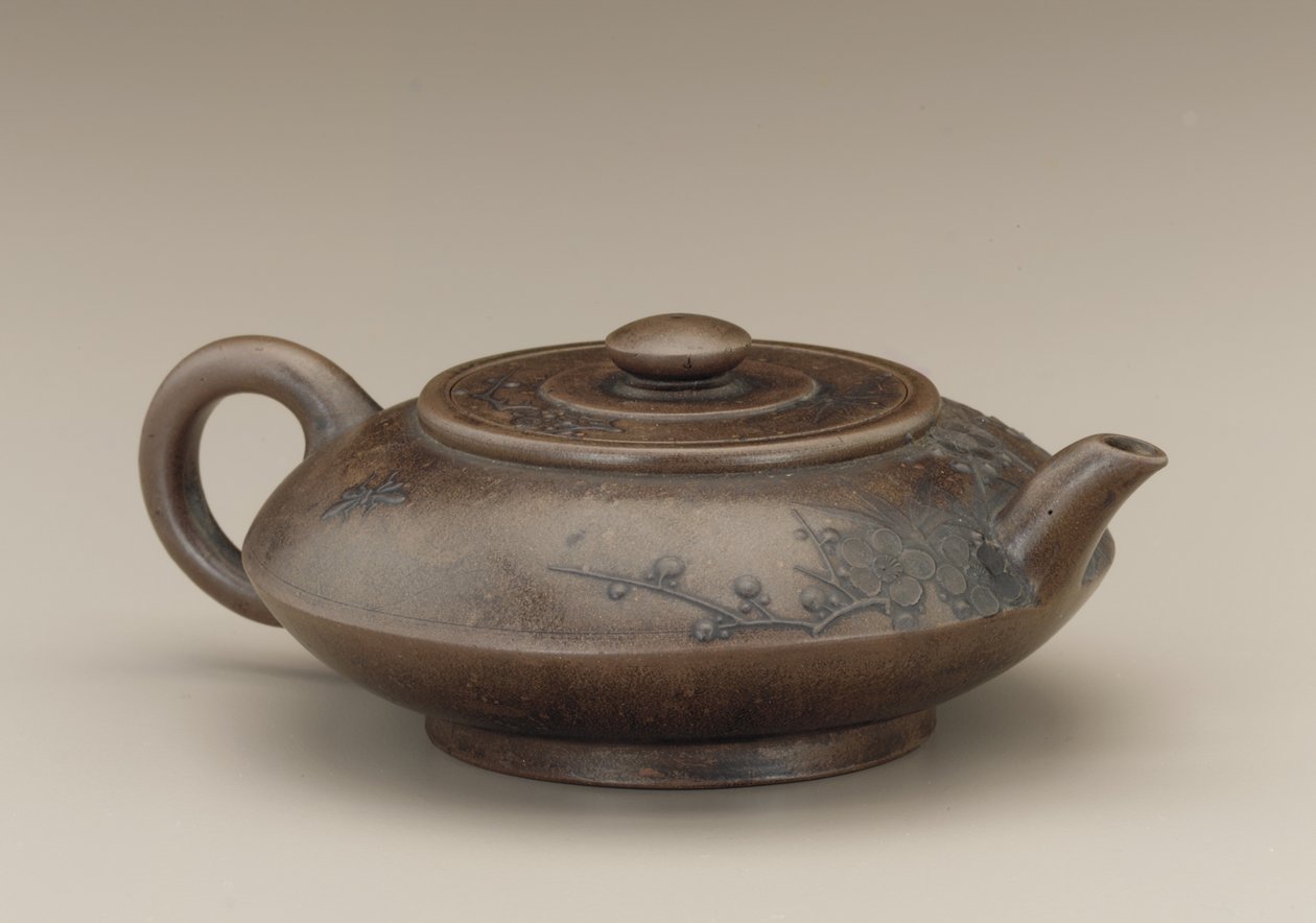 Théière avec fausse marque de Gong Chun, Yixing, province de Jiangsu - Qing Dynasty Chinese School
