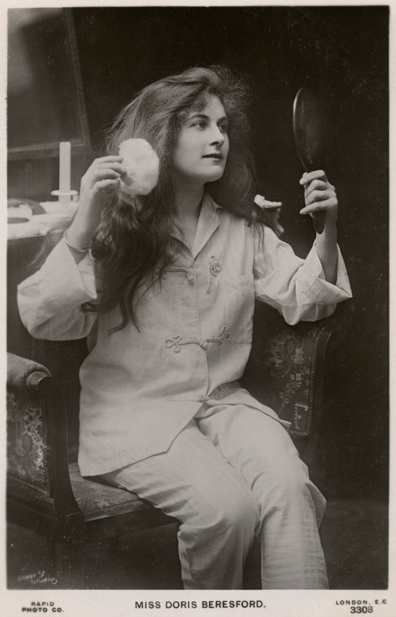 Doris Beresford, actrice britannique, vers 1900 - Rapid Photo Company