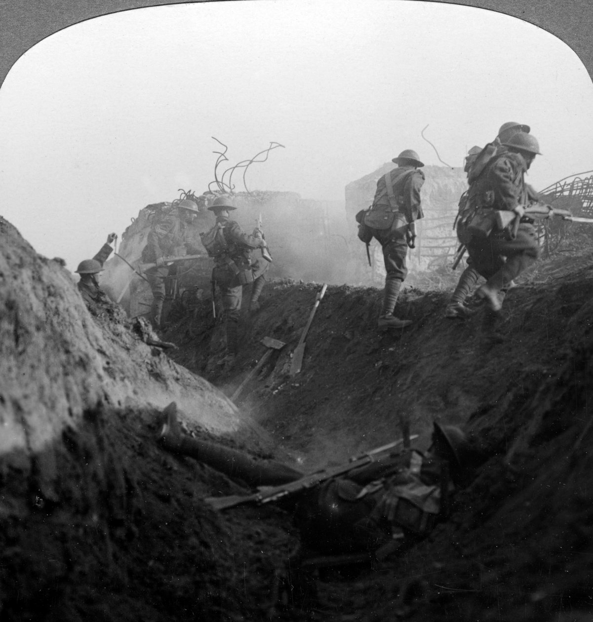 Guerre de tranchées sur la ligne Hindenburg, Bellicourt, France, Première Guerre mondiale, 1917-1918 - Realistic Travels Publishers