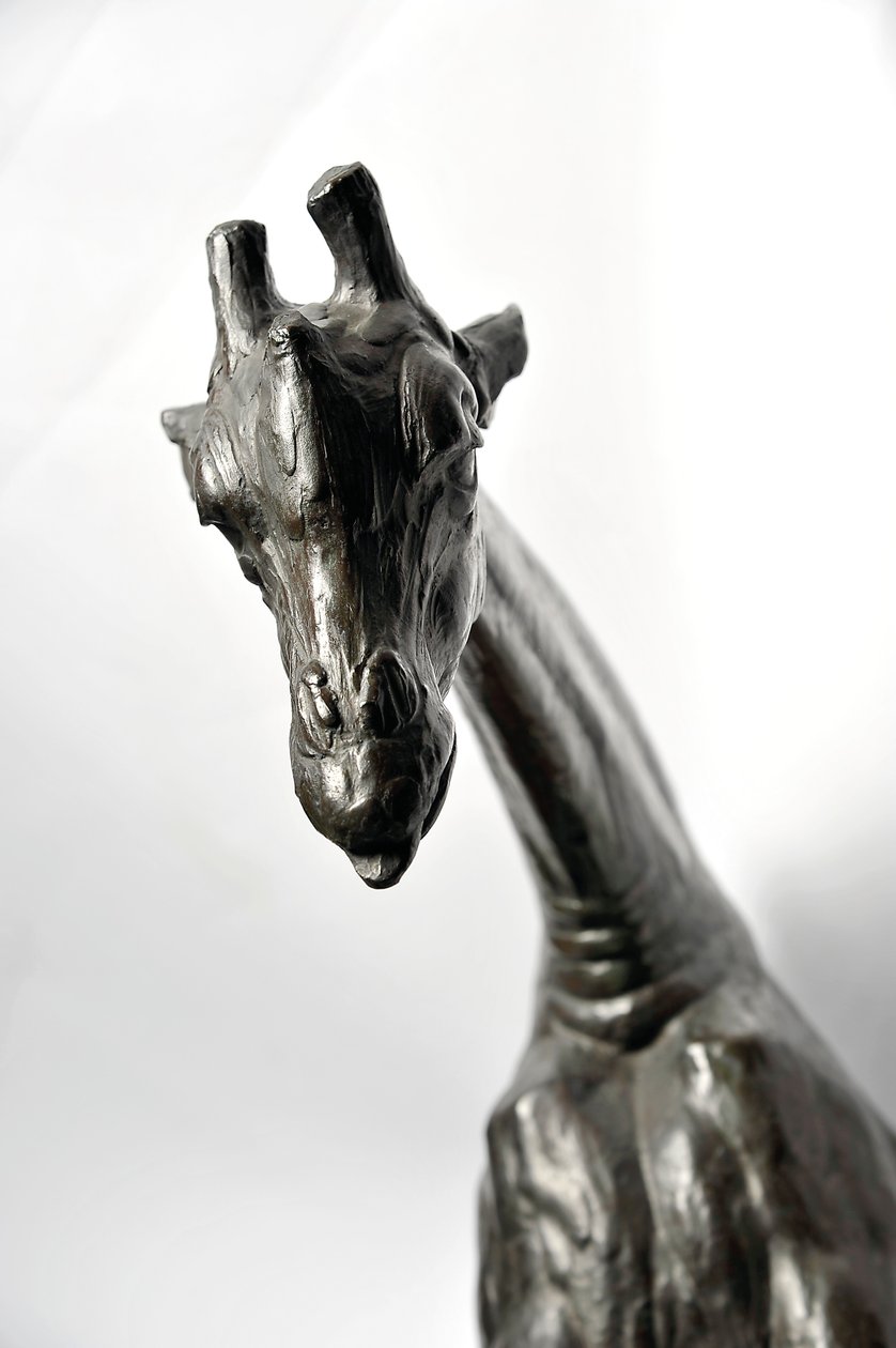 Grande girafe avec tête baissée, modelée 1909-10, coulée avant 1913 - Rembrandt Bugatti