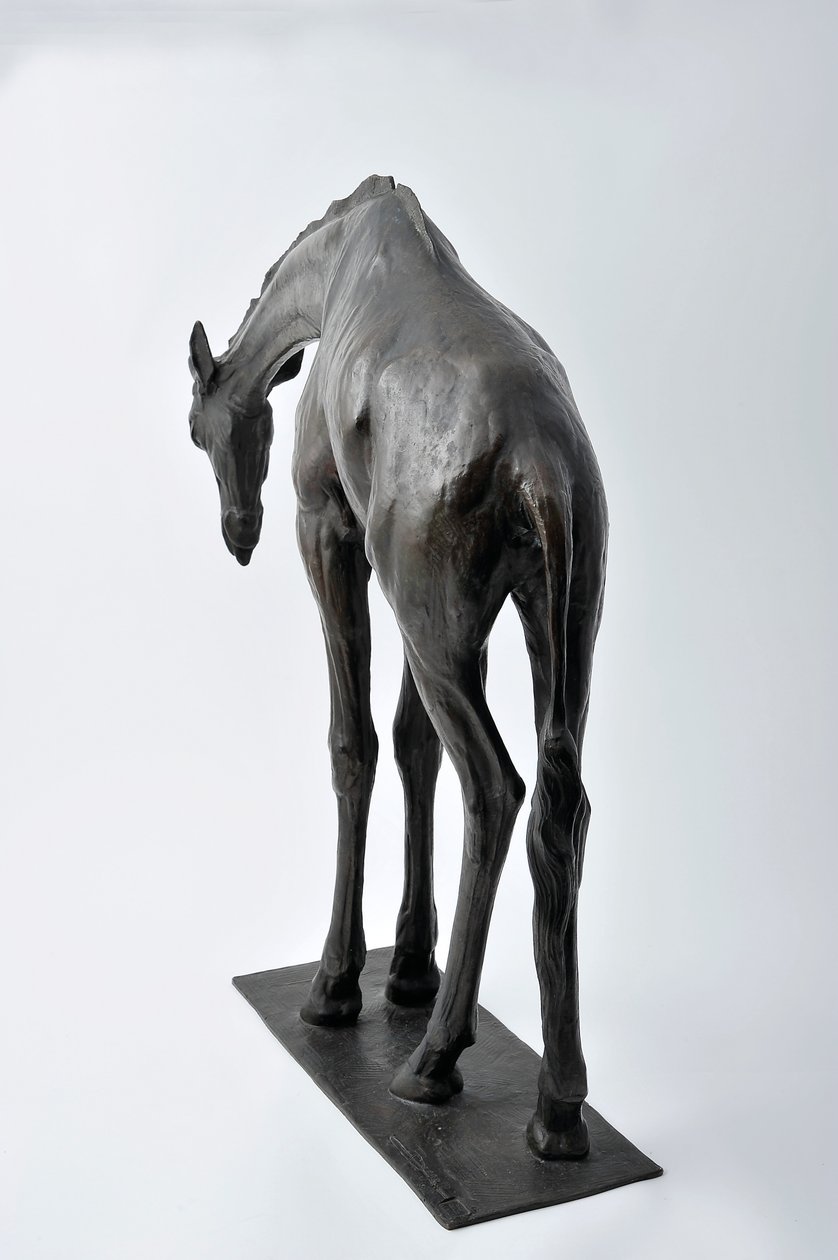 Grande girafe avec tête baissée, modelée 1909-10, coulée avant 1913 - Rembrandt Bugatti
