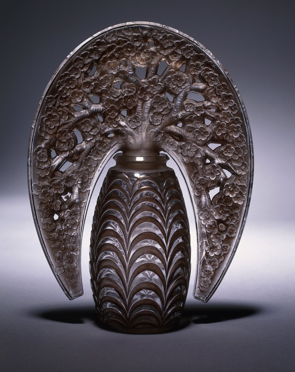 Bouchons Fleurs de Pommiers No. 493, vers 1919 - Rene Jules Lalique