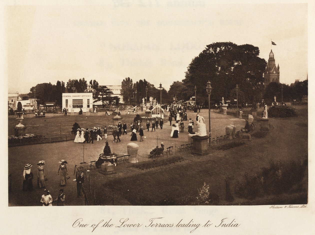 Personnes se relaxant dans le parc du Crystal Palace, Sydenham - John Pardon