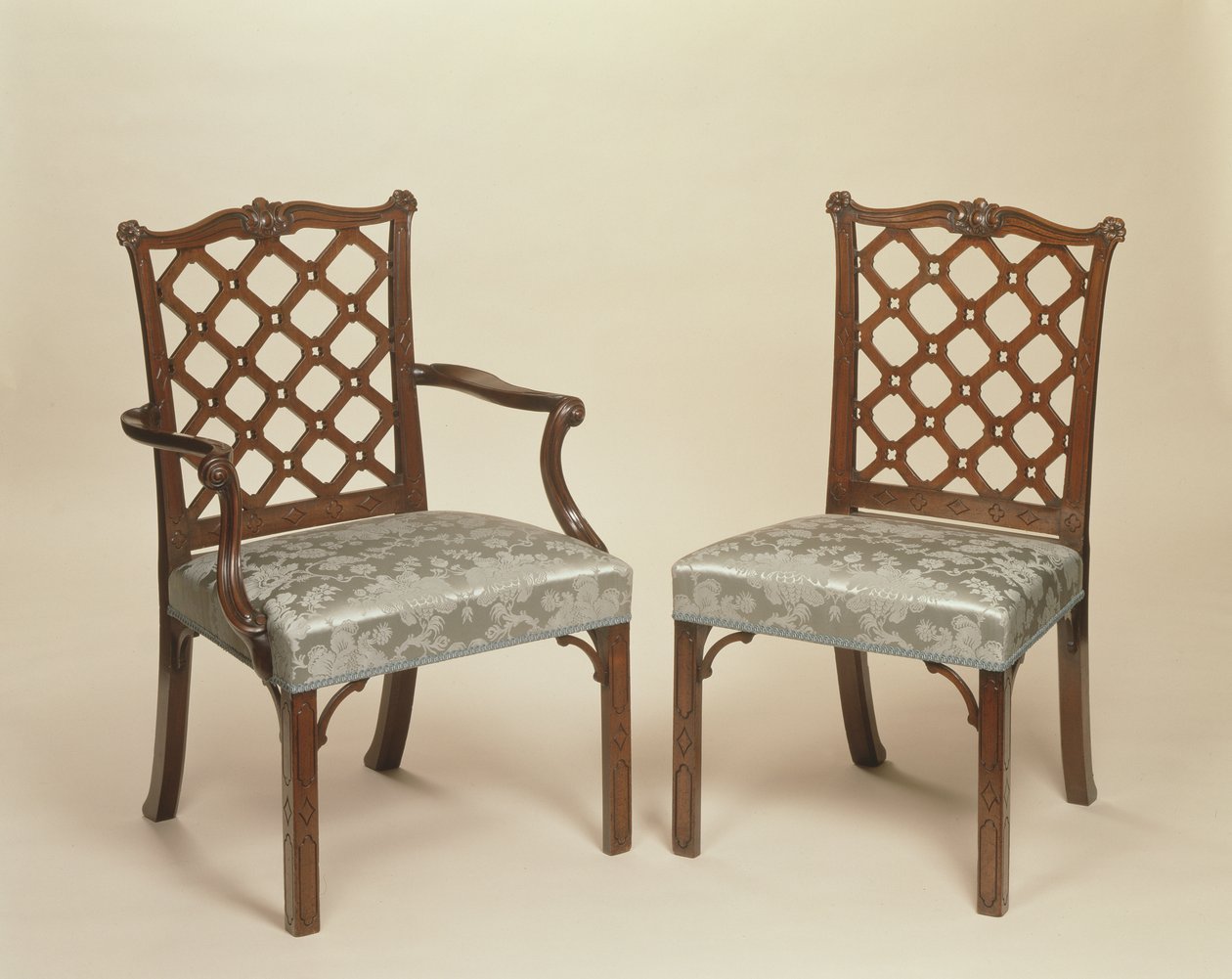 Paire de chaises de salle à manger George III, vers 1765 - Robert Manwaring