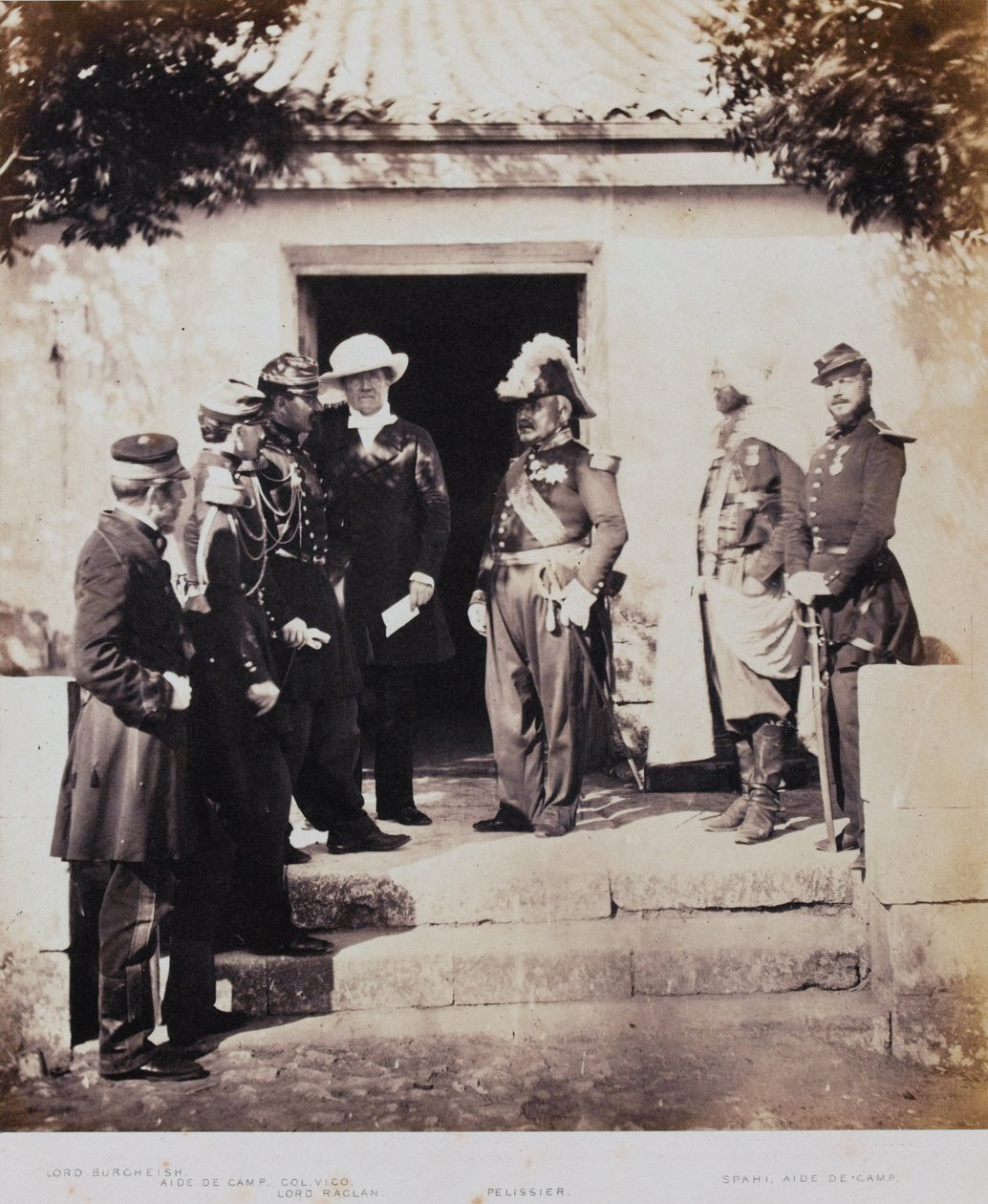 Groupe au quartier général, d