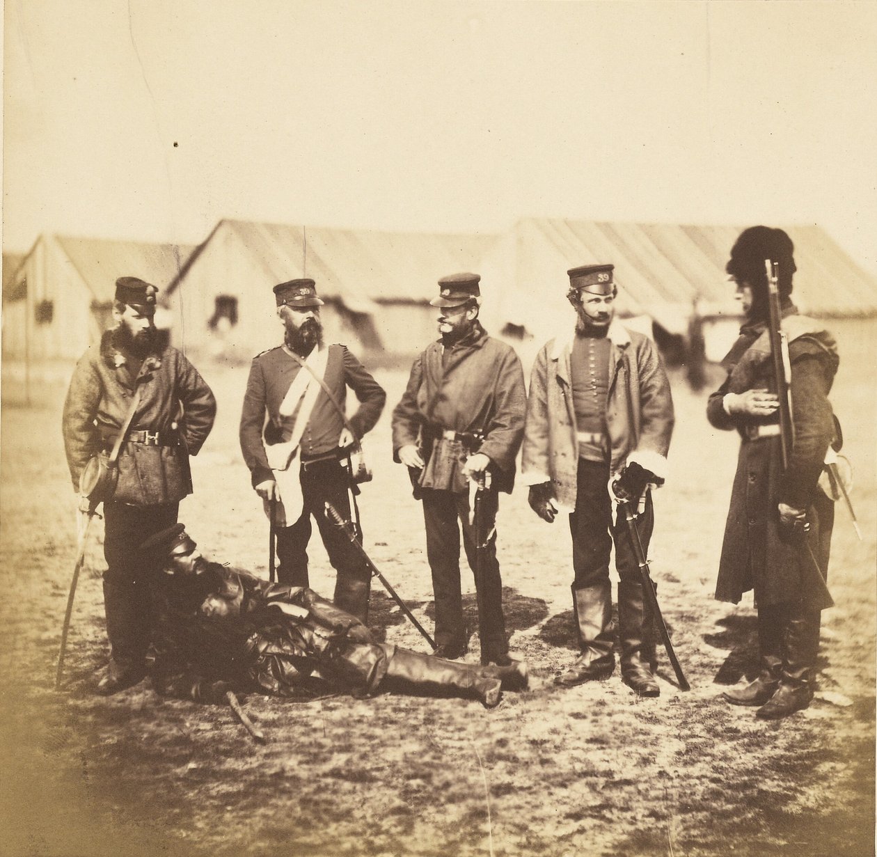 Le lieutenant-colonel Munro et les officiers du 39e régiment - Roger Fenton