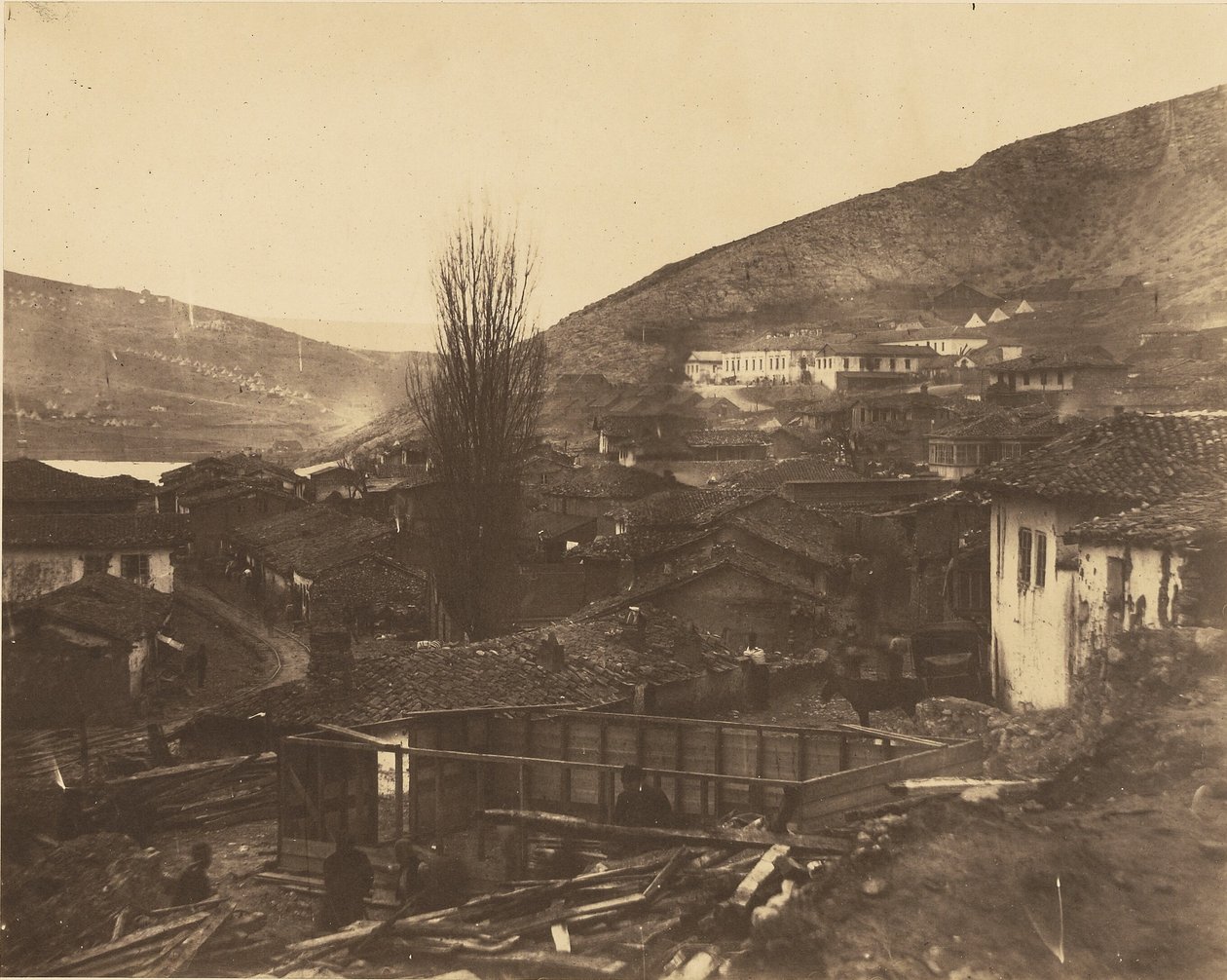 La rue du chemin de fer à Balaklava - Roger Fenton