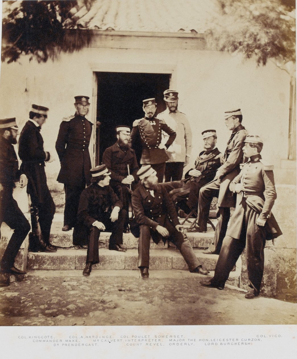 Le personnel au quartier général, d