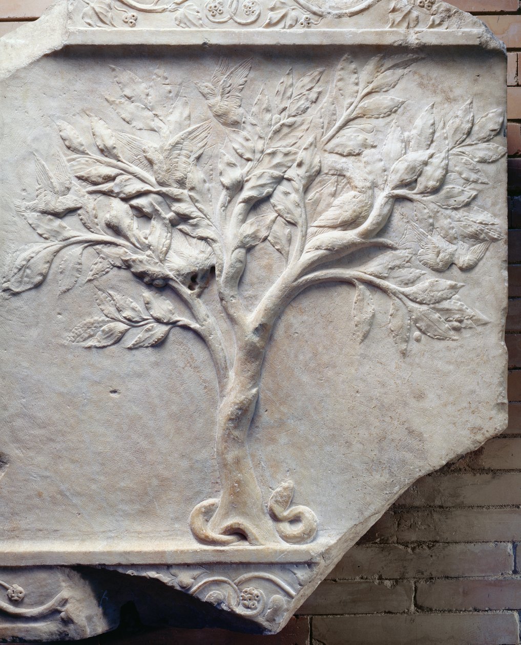 Bas-relief d