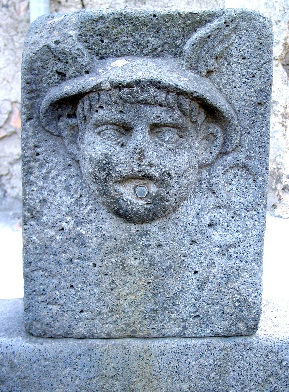 Fontaine de Mercure - Roman
