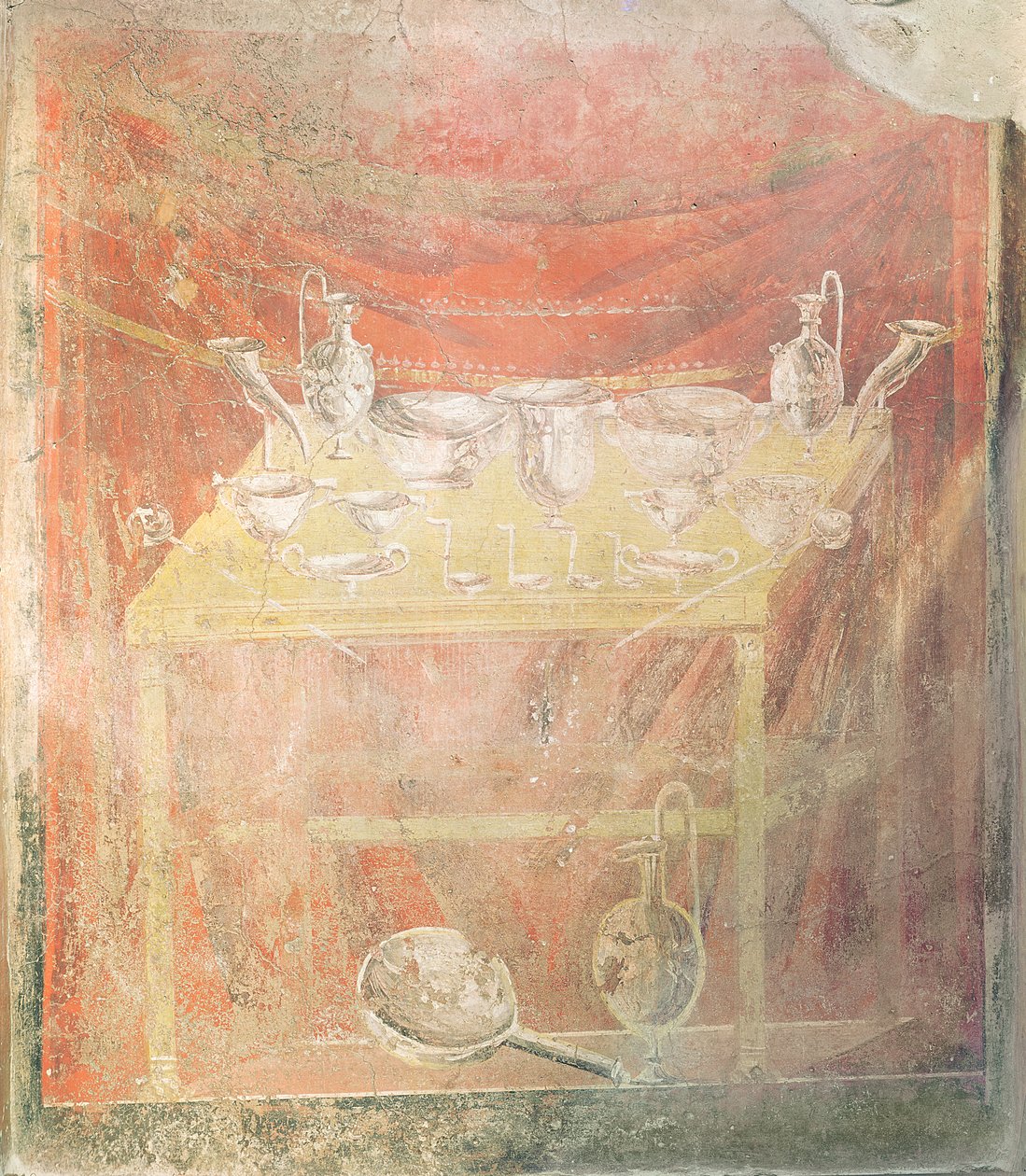 Argenterie sur une table - Roman