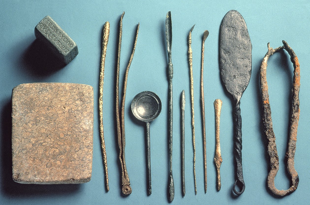 Instruments Chirurgicaux, diverses dates de la période Romaine - Roman