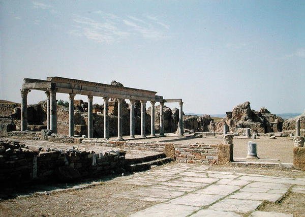 Vue de la Palaestra Petronii, construite par Petronius Felix en 225 apr. J.-C. - Roman