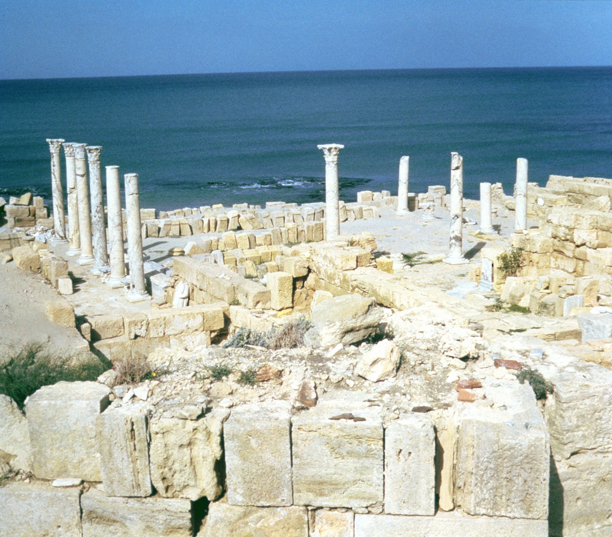 Vue des bains - Roman