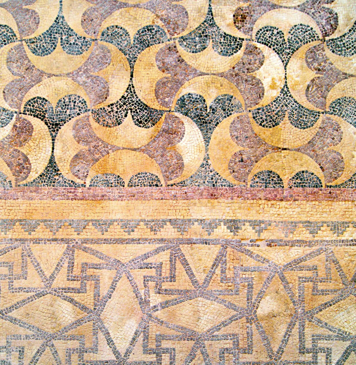 (détail) de carrelage géométrique, Maison de Thésée, Paphos, Chypre mosaïque - Roman