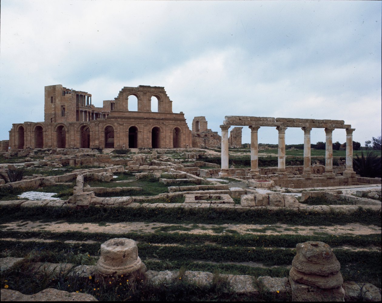 Théâtre romain et maison à péristyle, 2e-3e siècle - Roman