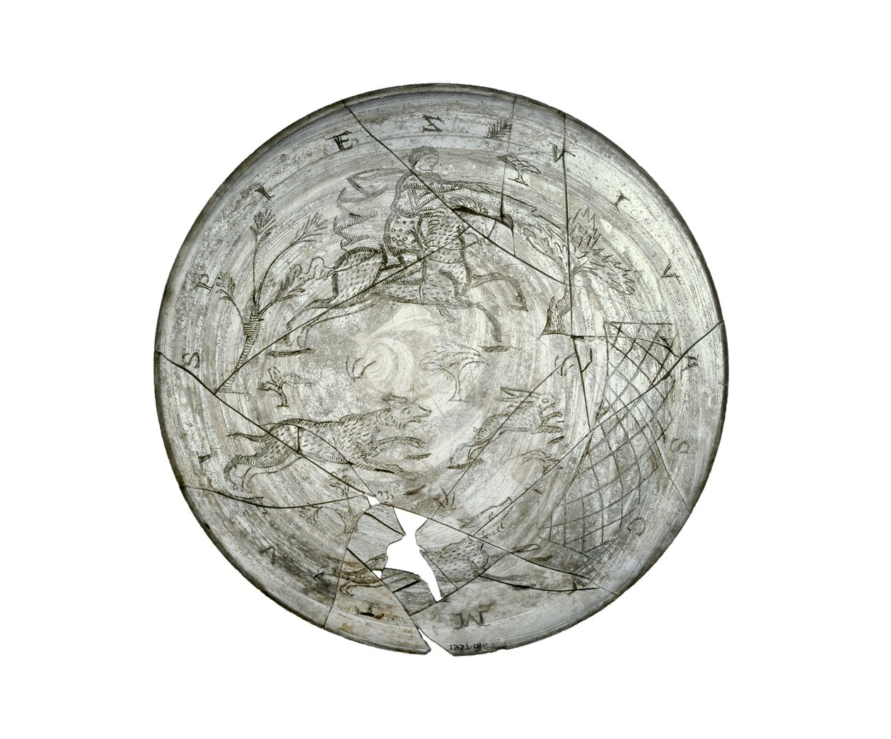 Bol de Wint Hill, gravé avec une scène de chasse, probablement de la Rhénanie, romain, 4e siècle (verre) - Roman