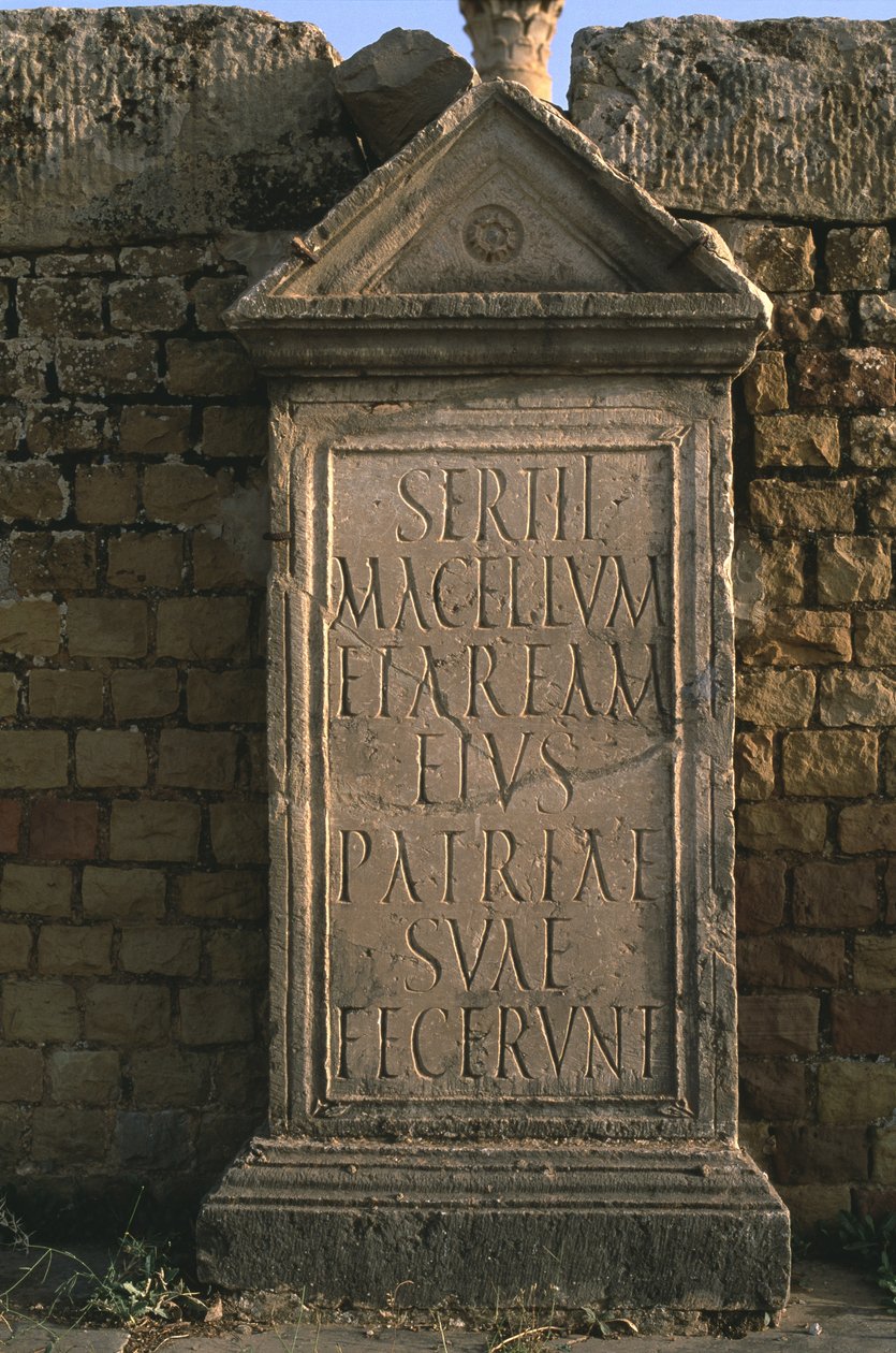 Stèle avec une inscription sur le marché de Sertius, Haut Empire (27 av. J.-C. - 395 apr. J.-C.) - Roman Imperial Period