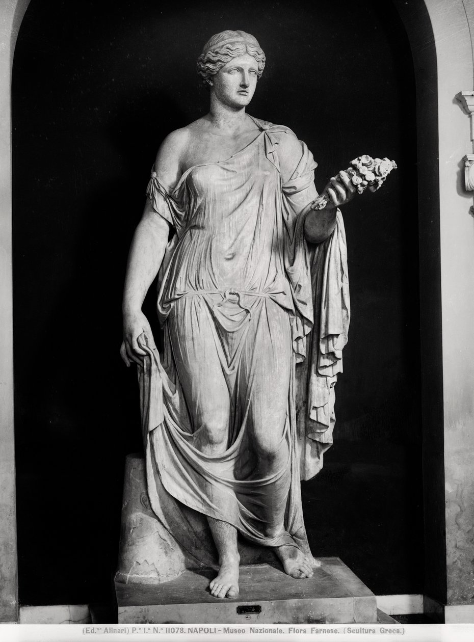 Statue féminine appelée Flora Farnese, IIe-IIIe siècle apr. J.-C. (marbre) - Roman Roman