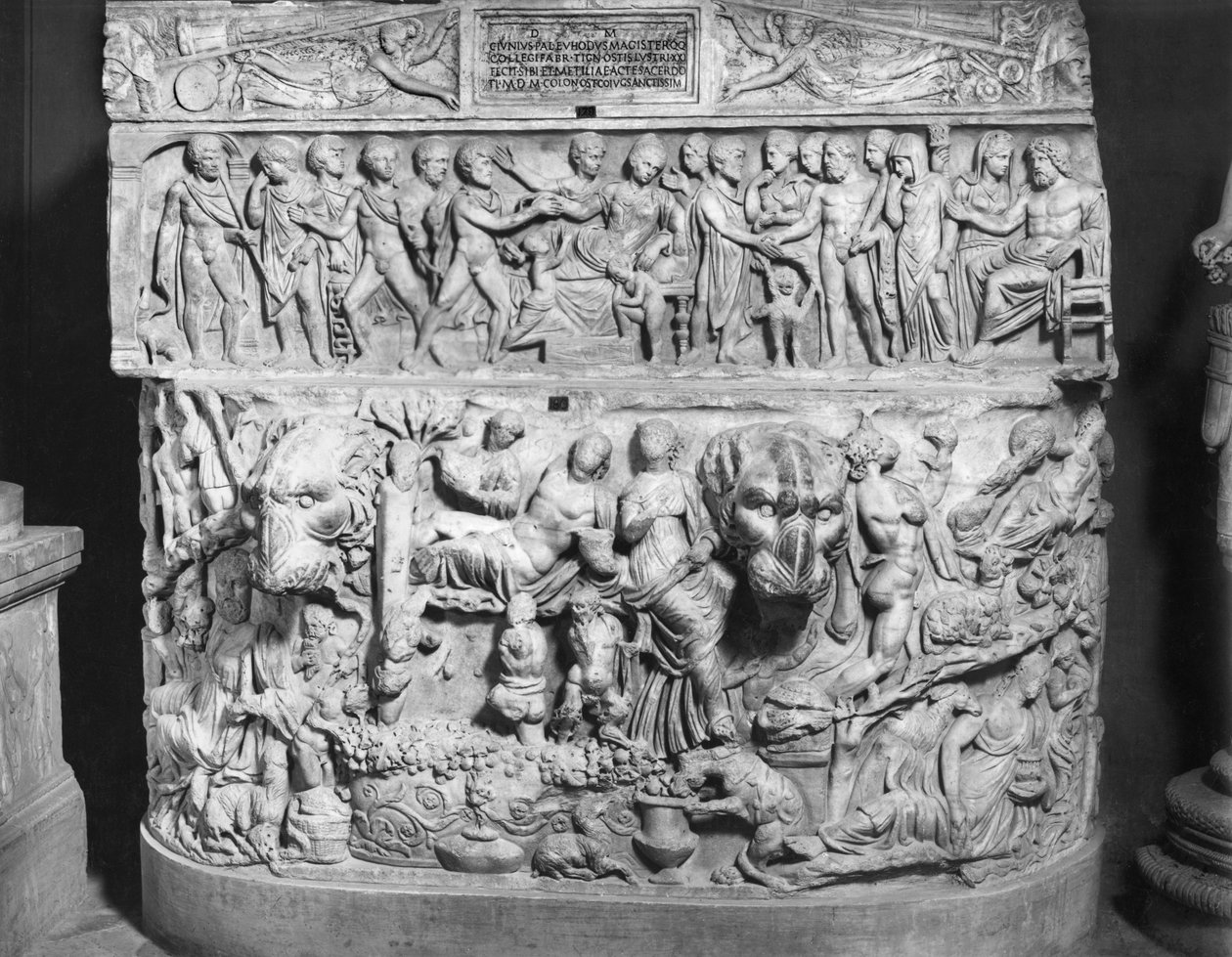 Sarcophage représentant la mort d