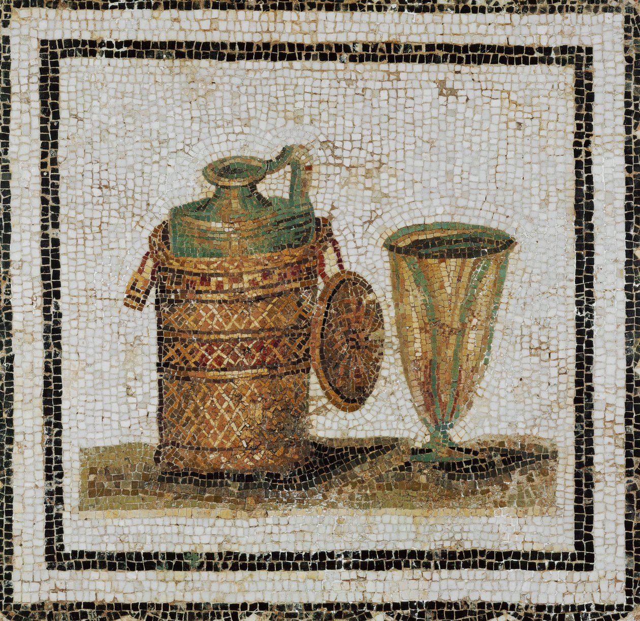 Nature morte avec bouteille et gobelet (mosaïque) - Roman Roman