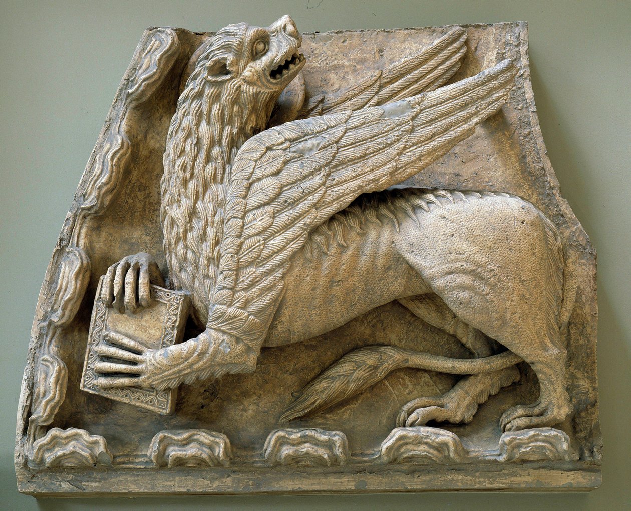 Griffon sculpté de l