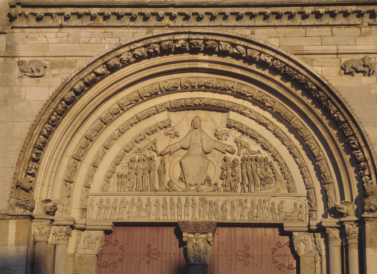 Tympan de la cathédrale de Vézelay (Yonne 89) - Romanesque