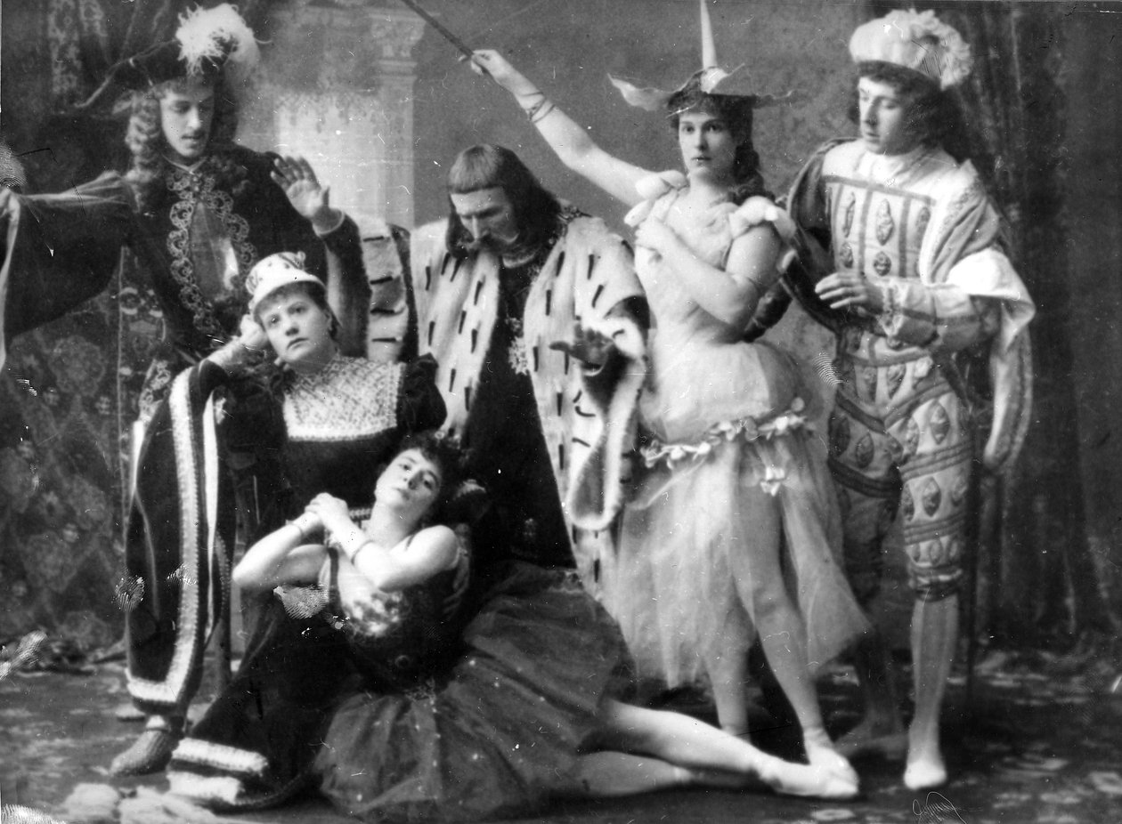 Une scène de la première représentation du ballet de Tchaïkovski La Belle au bois dormant au Théâtre Mariinsky, avec Karlotta Brianza dans le rôle d
