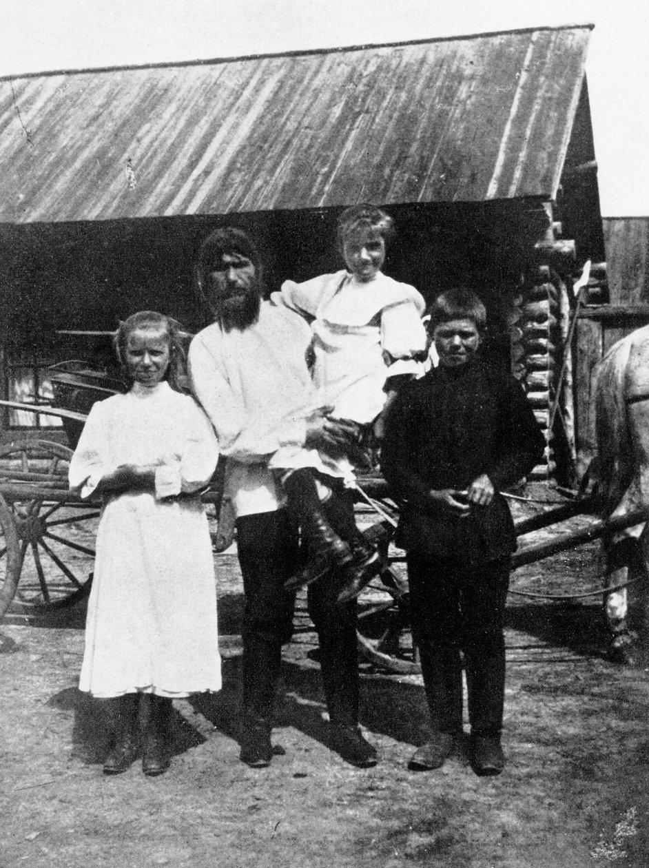 Raspoutine et sa famille à Pokrovskoe - Russian Photographer