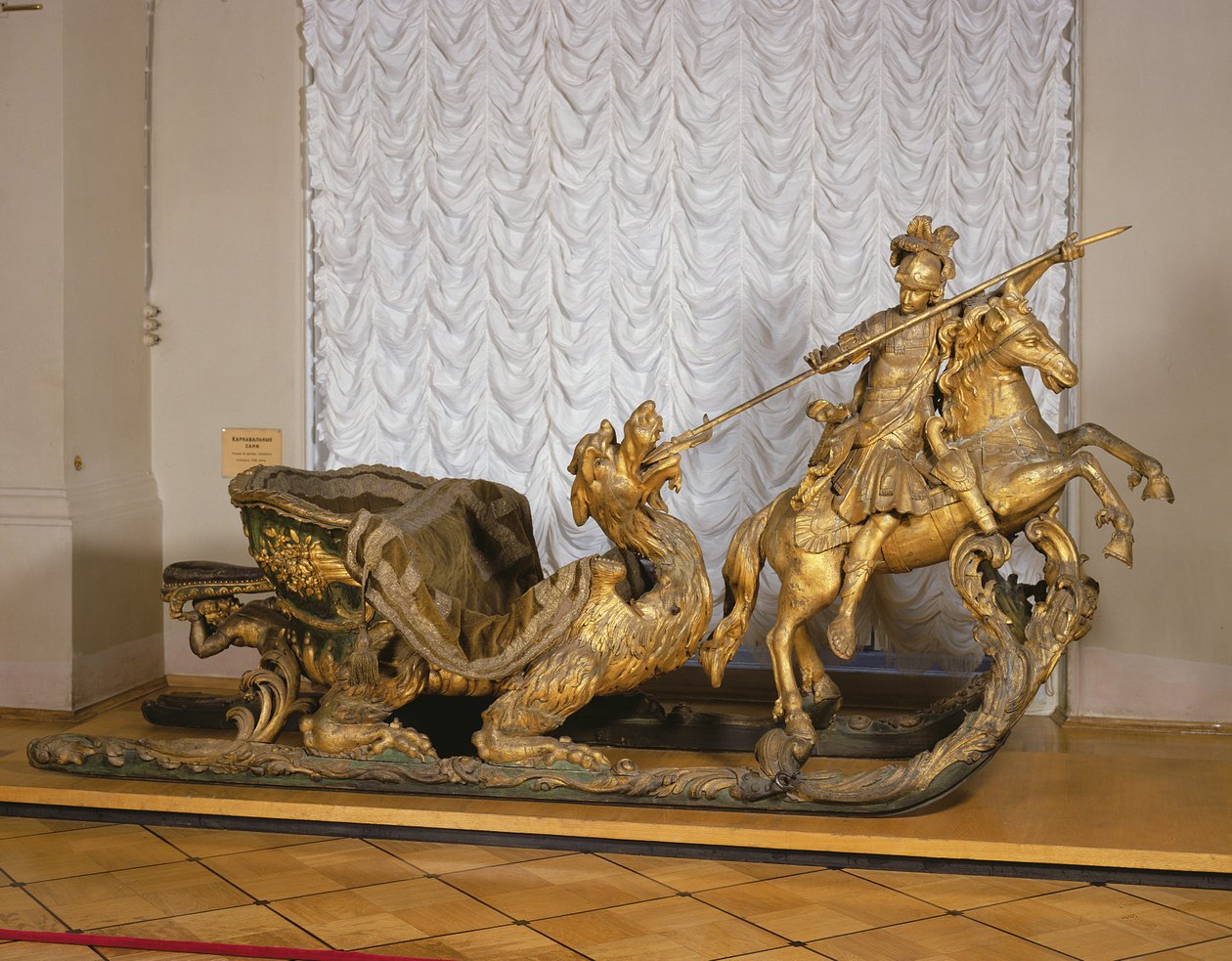 Traîneau de carnaval avec la figure de Saint Georges - Russian School