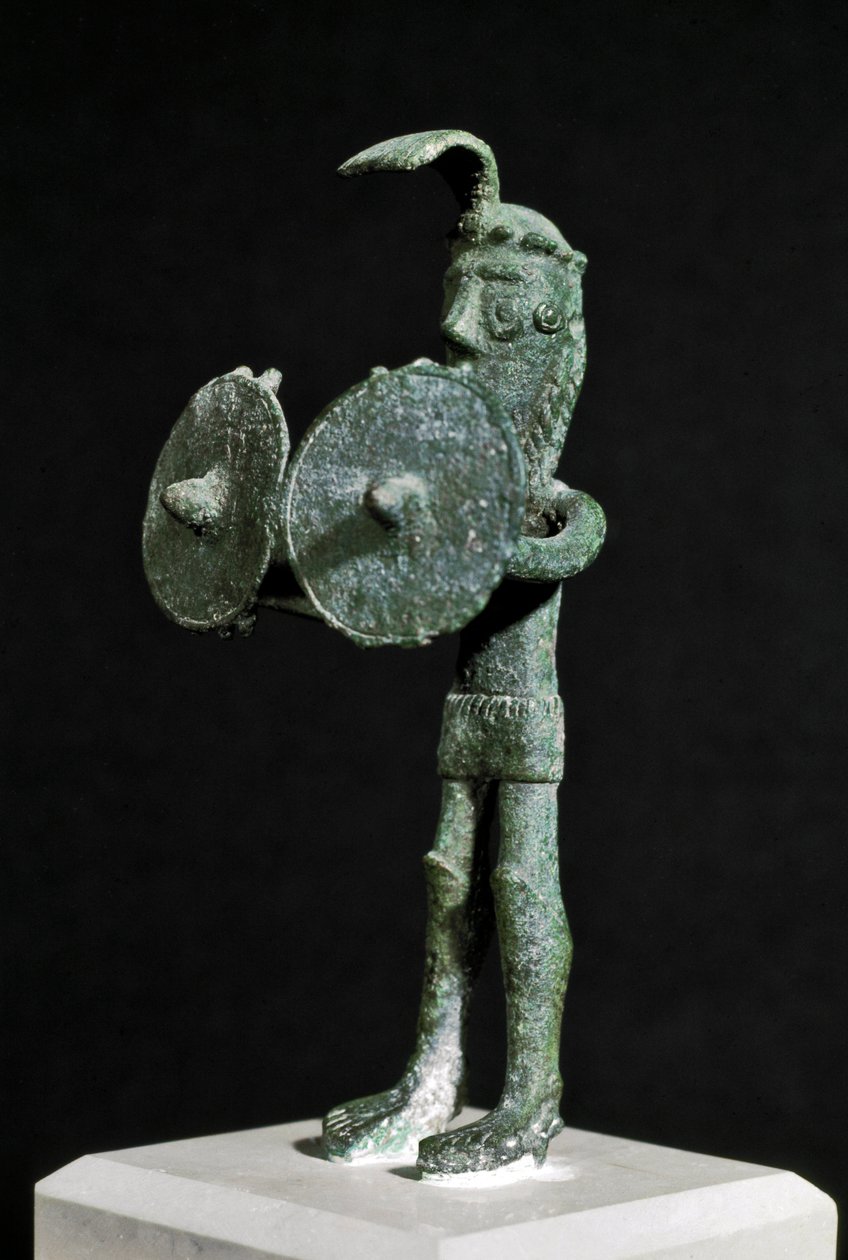 Culture nuragique sarde : statuette représentant une créature démoniaque armée d