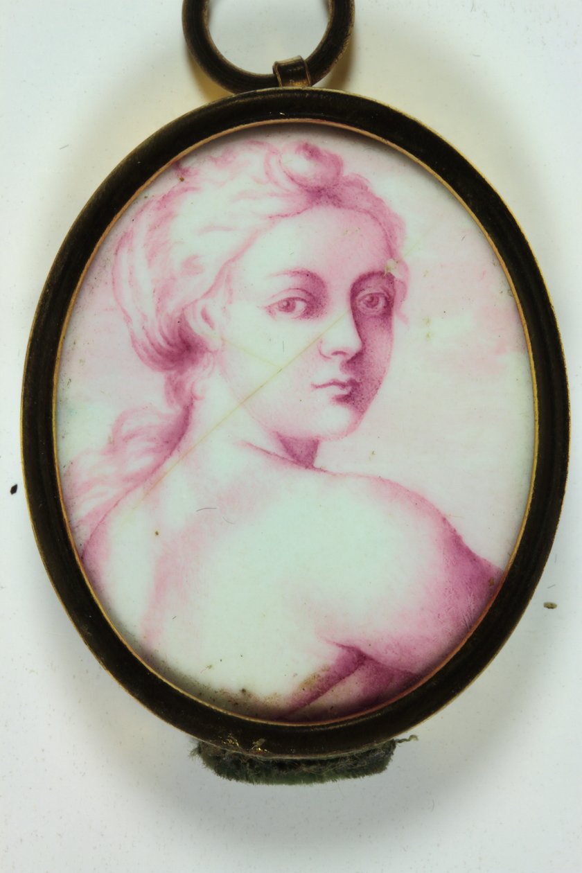 Une dame regardant par-dessus son épaule droite (émail sur cuivre) - School Continental