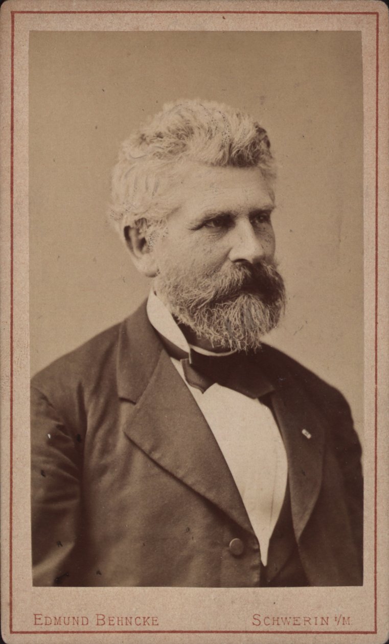 Portrait du violoncelliste et compositeur Georg Goltermann 1824-1898, vers 1880 - Schwerin . Photo studio Edmund Behncke