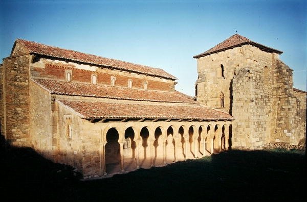 Église de San Miguel de Escalada, fondée en 913 - Spanish School