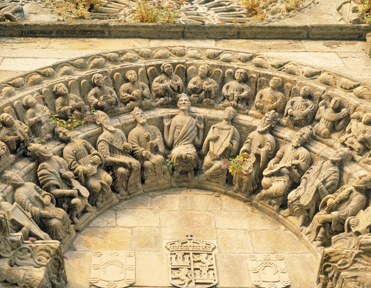 Tympan du portail de l